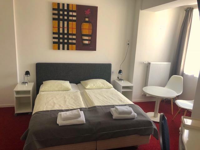 Anna Hotel