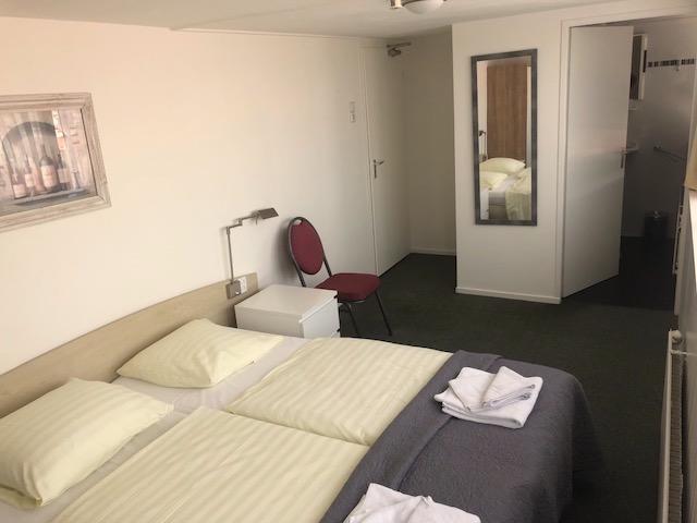 Anna Hotel 3*